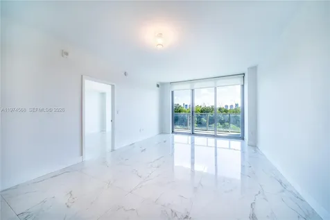 16385 Biscayne Boulevard North Miami Beach FL 33160