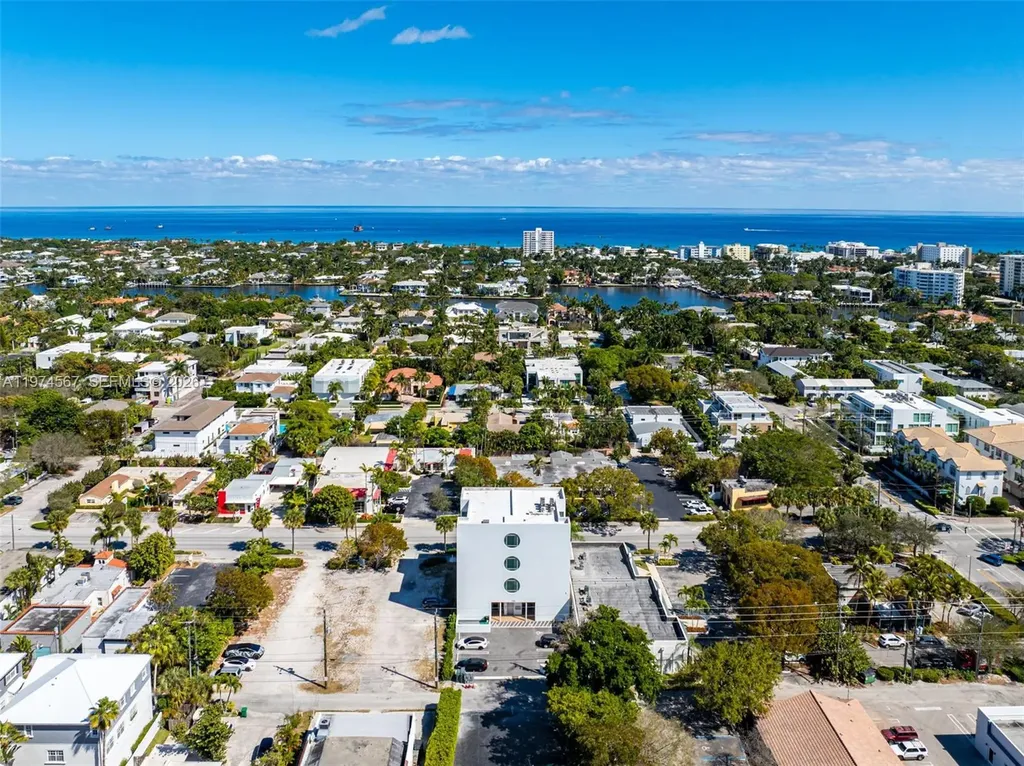 246 NE 6th Avenue Delray Beach FL 33483