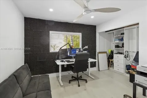 611 NW 205th Avenue Pembroke Pines FL 33029