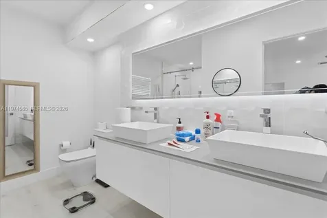 611 NW 205th Avenue Pembroke Pines FL 33029