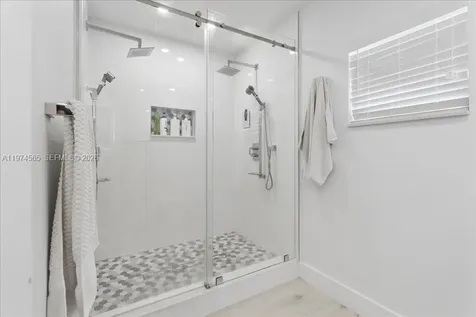 611 NW 205th Avenue Pembroke Pines FL 33029