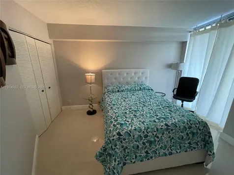 3600 Mystic Pointe Drive Aventura FL 33180