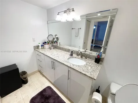 3600 Mystic Pointe Drive Aventura FL 33180