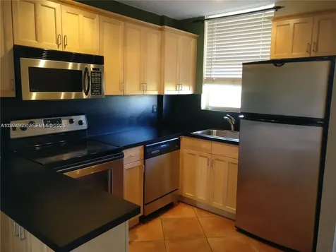 1801 S Treasure Drive North Bay Village FL 33141