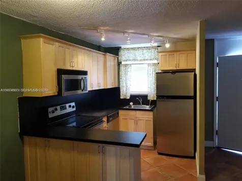 1801 S Treasure Drive North Bay Village FL 33141