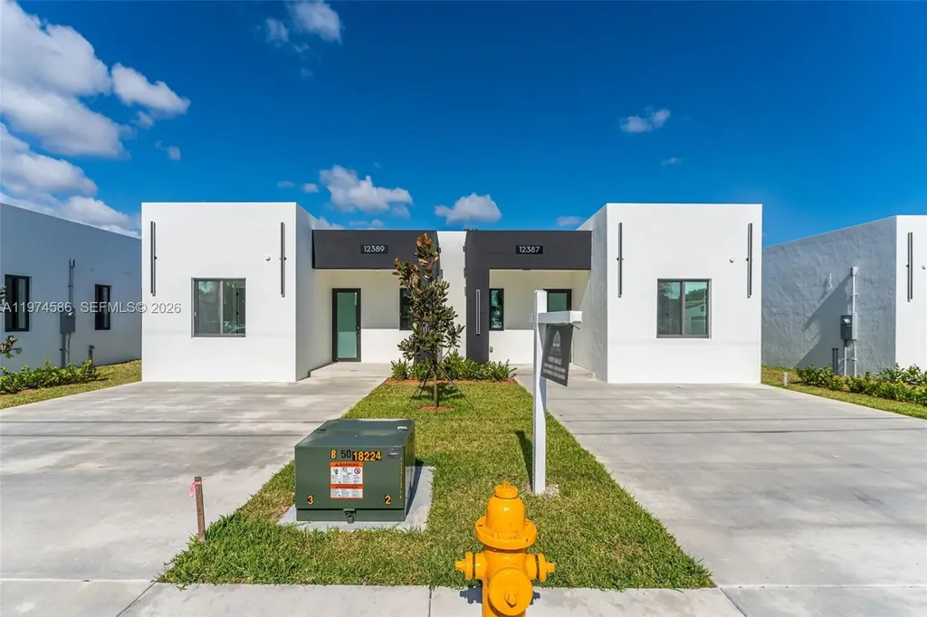 21955 SW 124ave Miami FL 33170