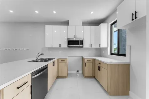 21955 SW 124ave Miami FL 33170