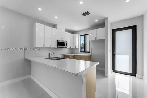 21955 SW 124ave Miami FL 33170
