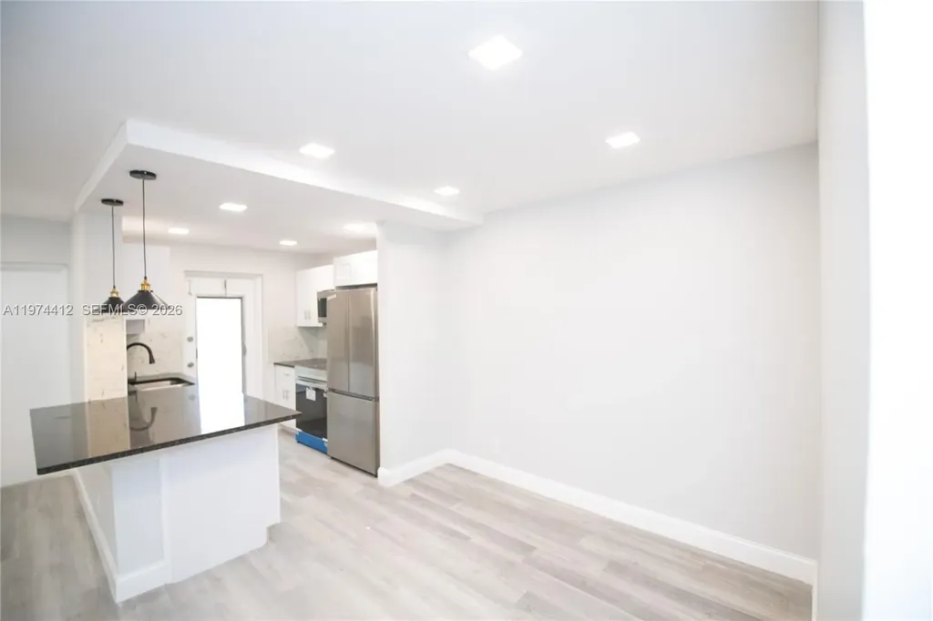 8704 NW 35th Street Coral Springs FL 33065