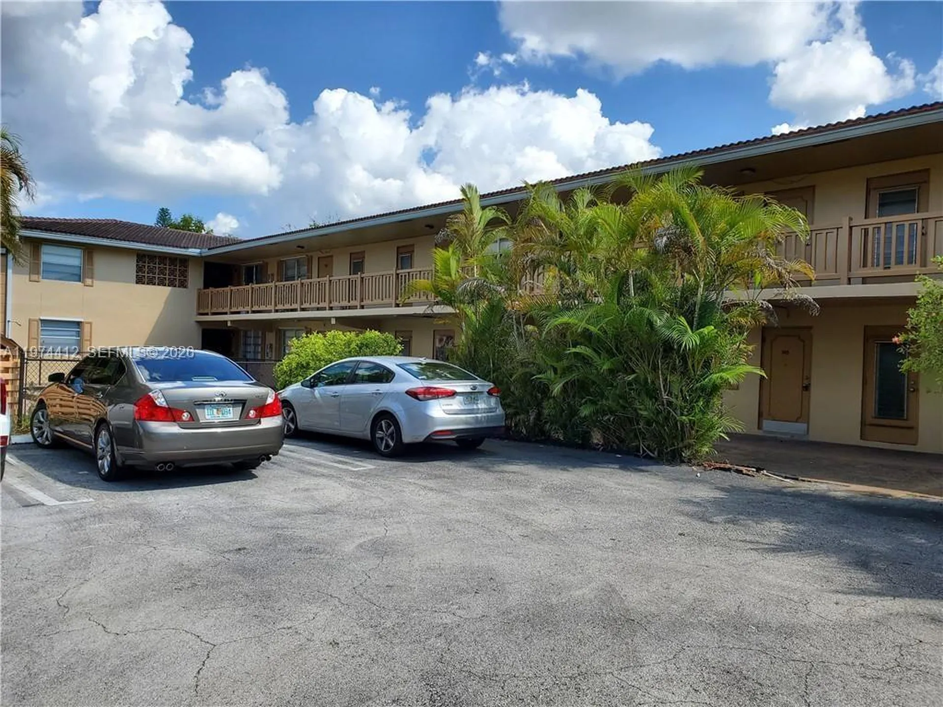 8704 NW 35th Street Coral Springs FL 33065