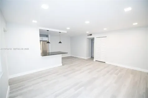 8704 NW 35th Street Coral Springs FL 33065