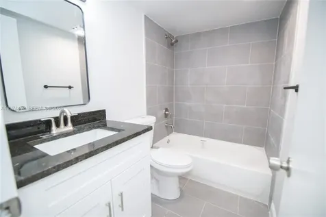 8704 NW 35th Street Coral Springs FL 33065