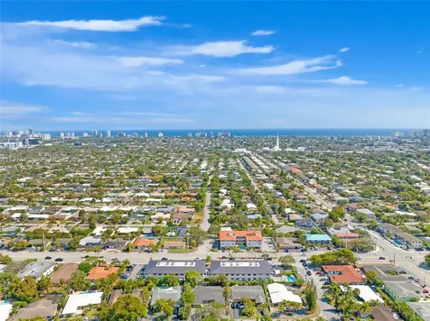 5650-5652 NE 17 Terrace, NE 17th Terrace Fort Lauderdale FL 33334