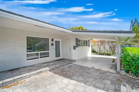 5650-5652 NE 17 Terrace, NE 17th Terrace Fort Lauderdale FL 33334