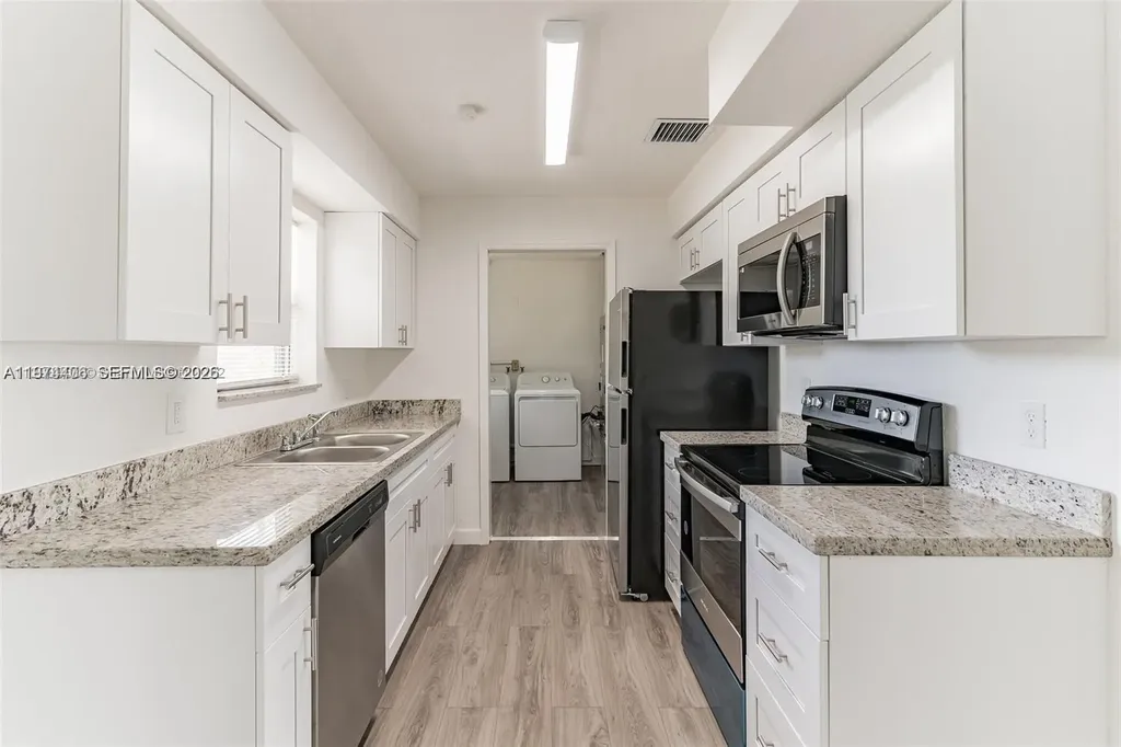 650 SW 29th Avenue Fort Lauderdale FL 33312