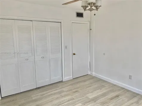 380 E 35th Street Hialeah FL 33013