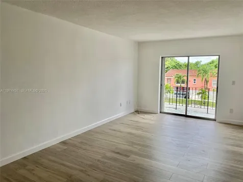 380 E 35th Street Hialeah FL 33013