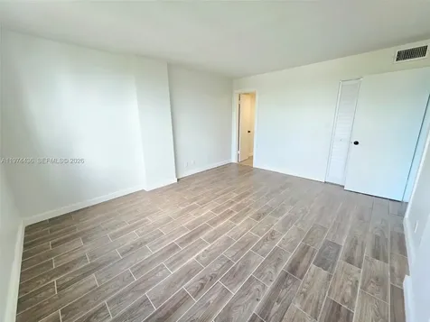 108 Royal Park Drive Oakland Park FL 33309