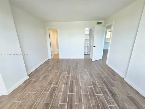108 Royal Park Drive Oakland Park FL 33309