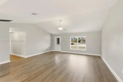 6823 Dickinson Drive Sebring FL 33872