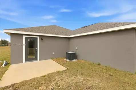 6823 Dickinson Drive Sebring FL 33872