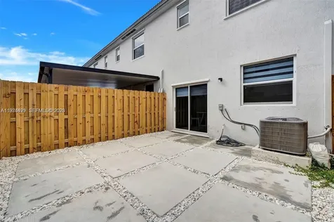 1757 SE 26th Terrace Homestead FL 33035