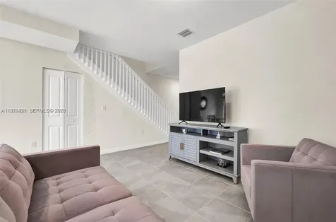 1757 SE 26th Terrace Homestead FL 33035
