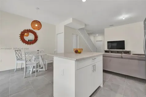 1757 SE 26th Terrace Homestead FL 33035