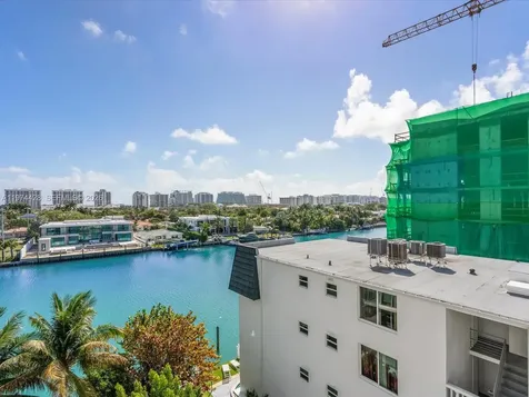 9521 E Bay Harbor Drive Bay Harbor Islands FL 33154