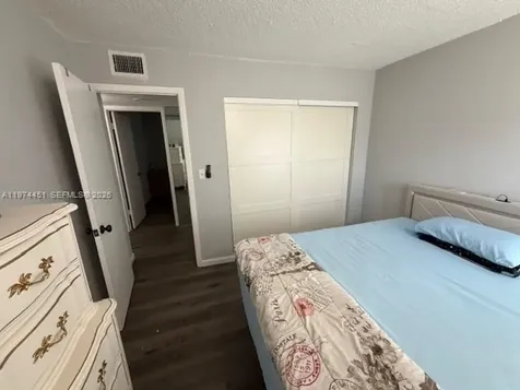 9390 W Flagler Street Miami FL 33174
