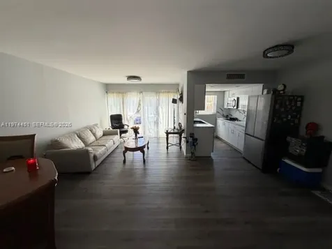 9390 W Flagler Street Miami FL 33174