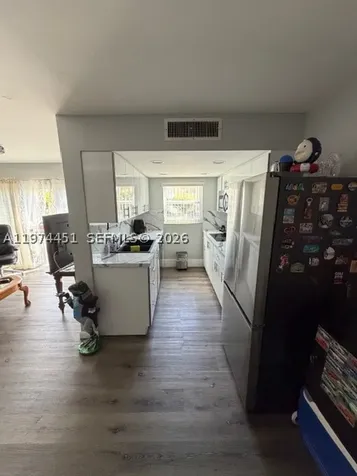 9390 W Flagler Street Miami FL 33174