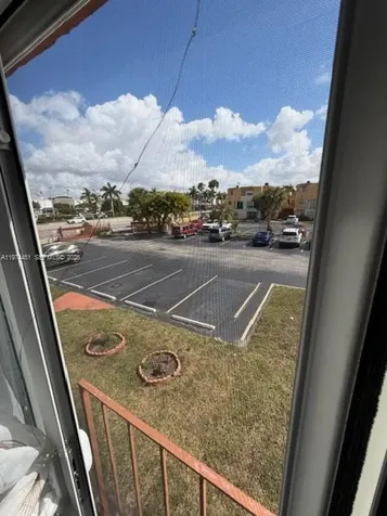 9390 W Flagler Street Miami FL 33174
