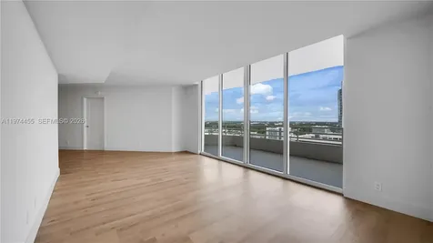 555 NE 34th Street Miami FL 33137
