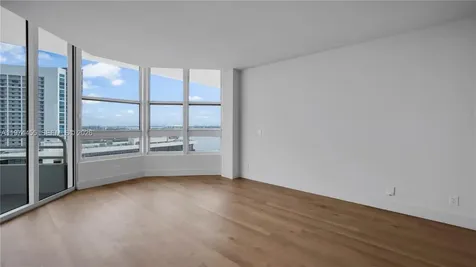 555 NE 34th Street Miami FL 33137
