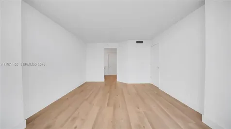 555 NE 34th Street Miami FL 33137