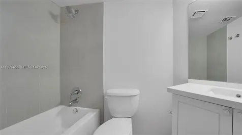 555 NE 34th Street Miami FL 33137