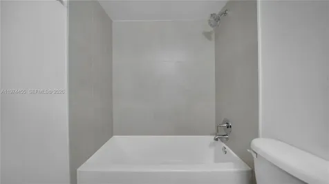 555 NE 34th Street Miami FL 33137