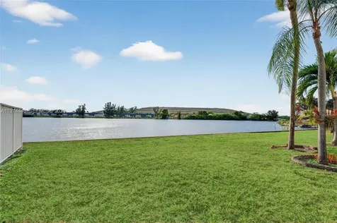 4401 Crystal Lake Drive Deerfield Beach FL 33064