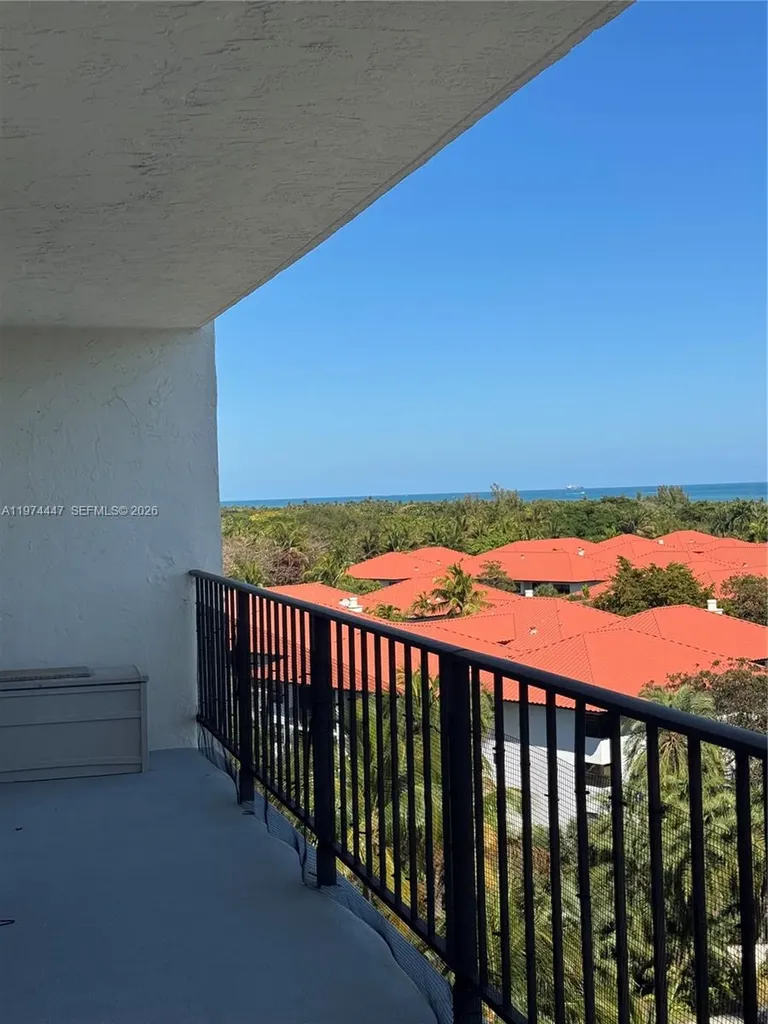 77 Crandon Boulevard Key Biscayne FL 33149
