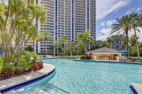 Aventura FL 33180