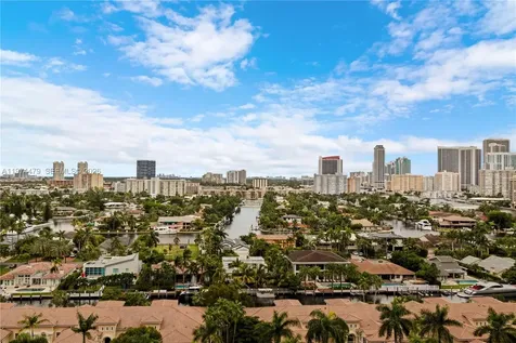 Aventura FL 33180