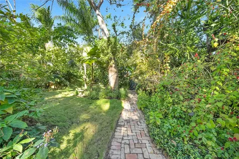 1720 Espanola Drive Miami FL 33133