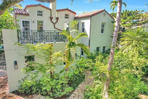 1720 Espanola Drive Miami FL 33133