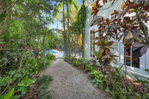 1720 Espanola Drive Miami FL 33133