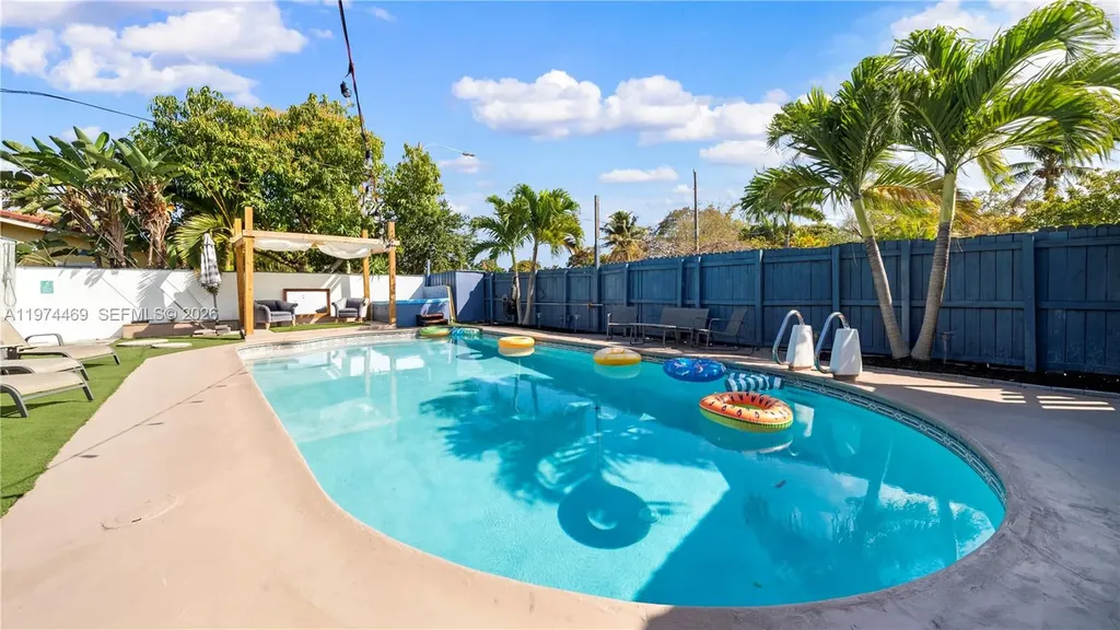 1300 NW 7th Avenue Fort Lauderdale FL 33311