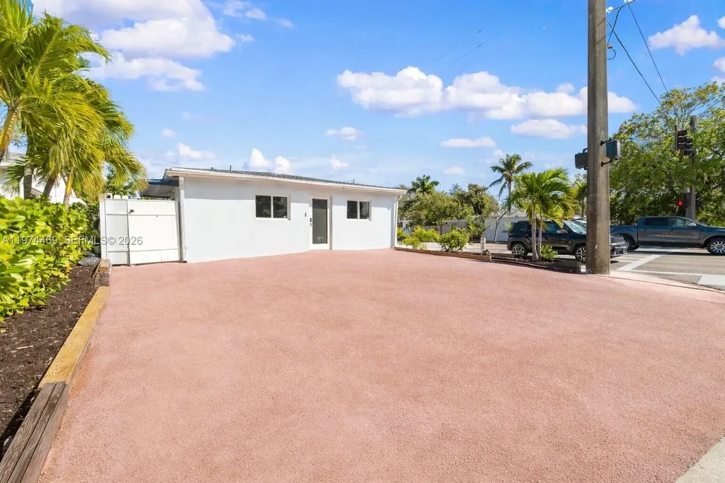 1300 NW 7th Avenue Fort Lauderdale FL 33311