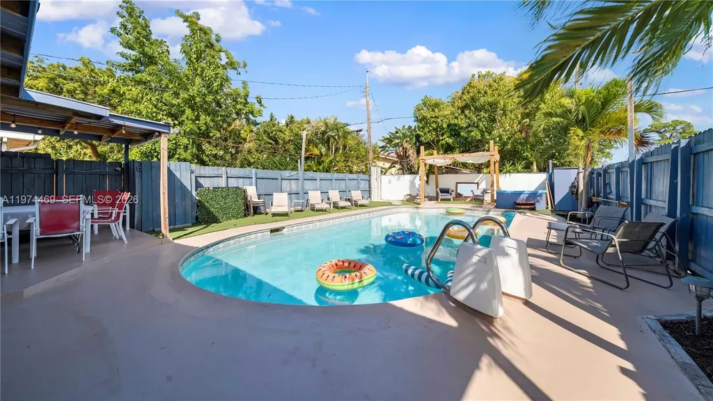 1300 NW 7th Avenue Fort Lauderdale FL 33311