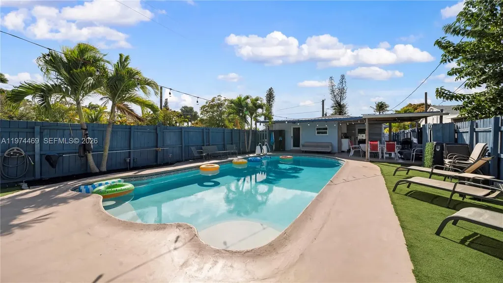 1300 NW 7th Avenue Fort Lauderdale FL 33311