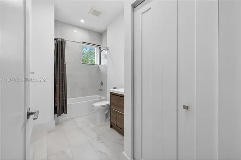 5467 W Oak Way Dania Beach FL 33314